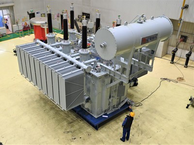 保變電氣研制成功國(guó)內(nèi)首臺(tái)80MVA/110kV單芯式移相變壓器